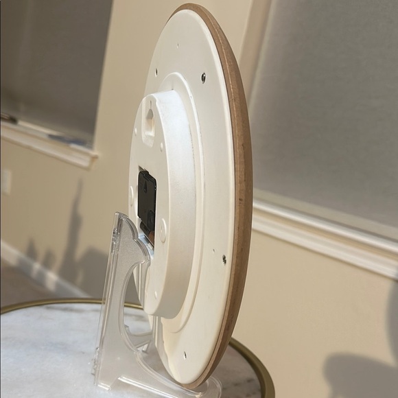 Timex Brown Wall Clock - Picture 6 of 8